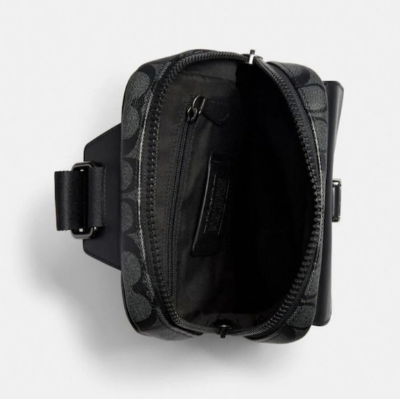 Coach Signature Backpack - Picture 2 of 4